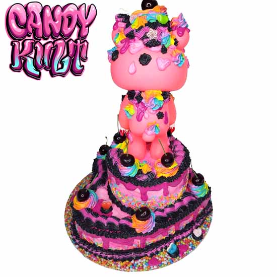 Gloomy Bear Rainbow 2 Tier Heart Cake Sculpture Candy Kult Cake gloomy bear Candy Cult - Candy Kult Land - Wishbone - Boo Kitty - Panku - Frosti - Toxic Kitten - Hex - Heart - Cult Candy - Ca